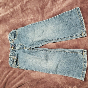 Little girl jeans size 3T‎